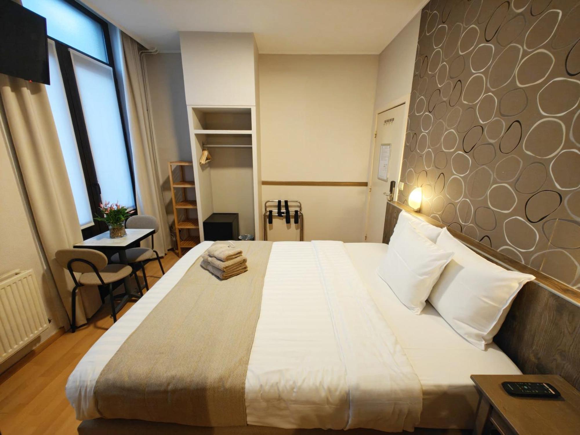Hotel Tropicana Blankenberge Bagian luar foto