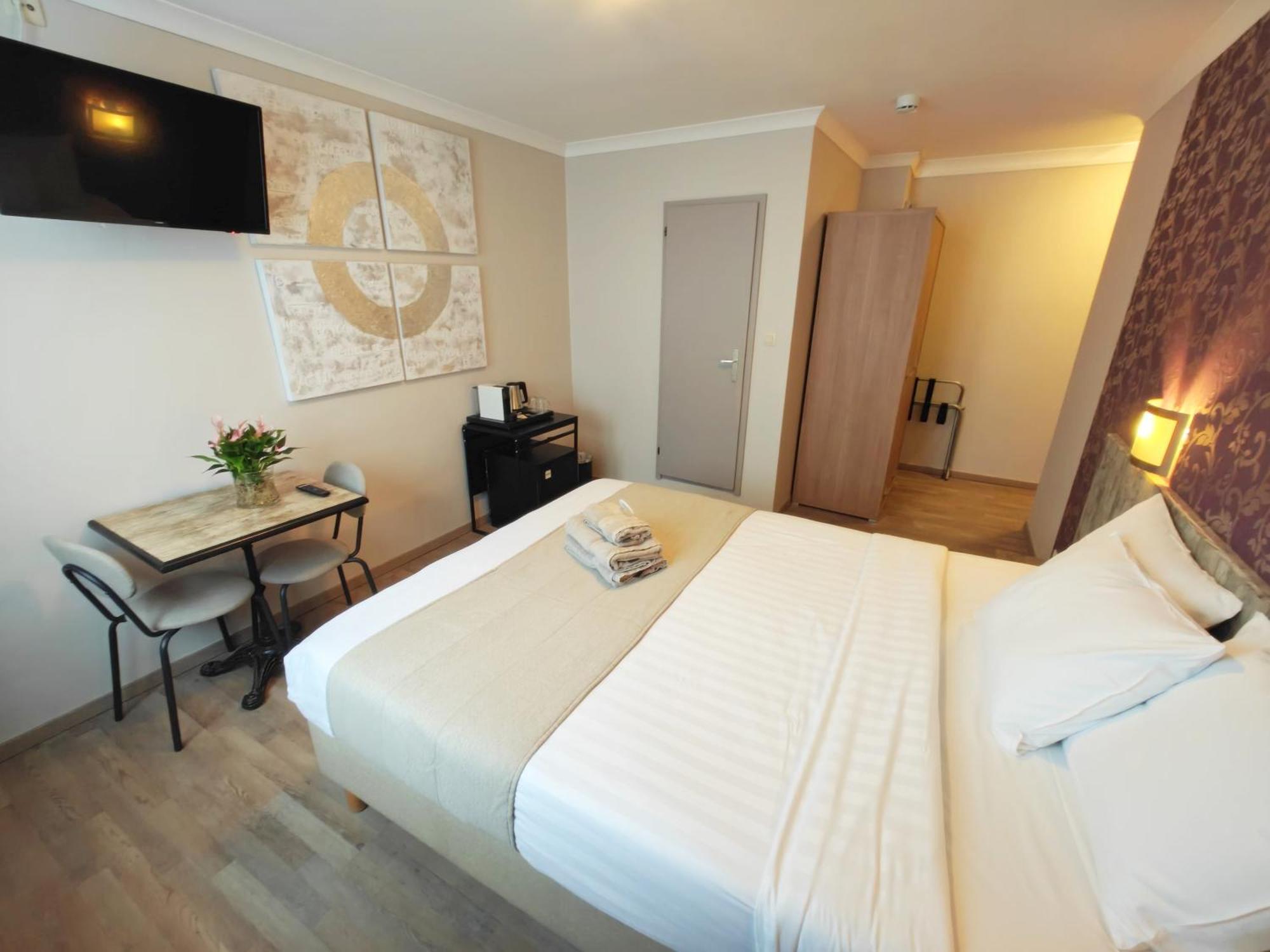 Hotel Tropicana Blankenberge Bagian luar foto