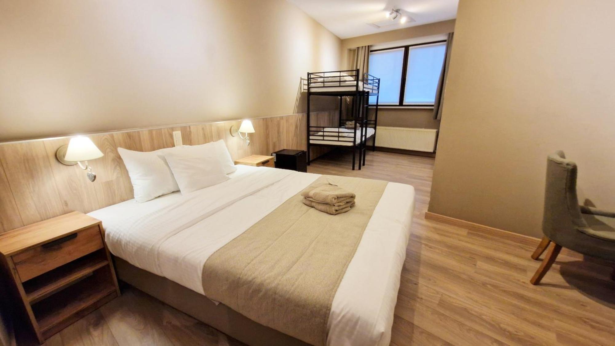 Hotel Tropicana Blankenberge Bagian luar foto